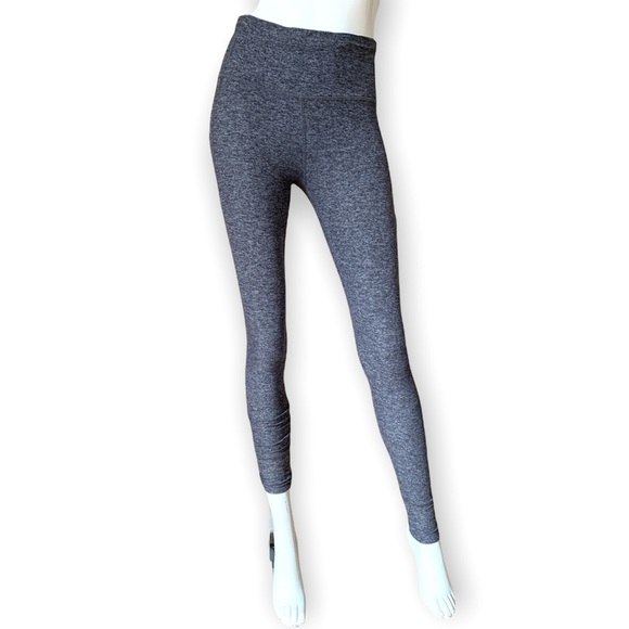 Lululemon high rise pants - Picture 2 of 9
